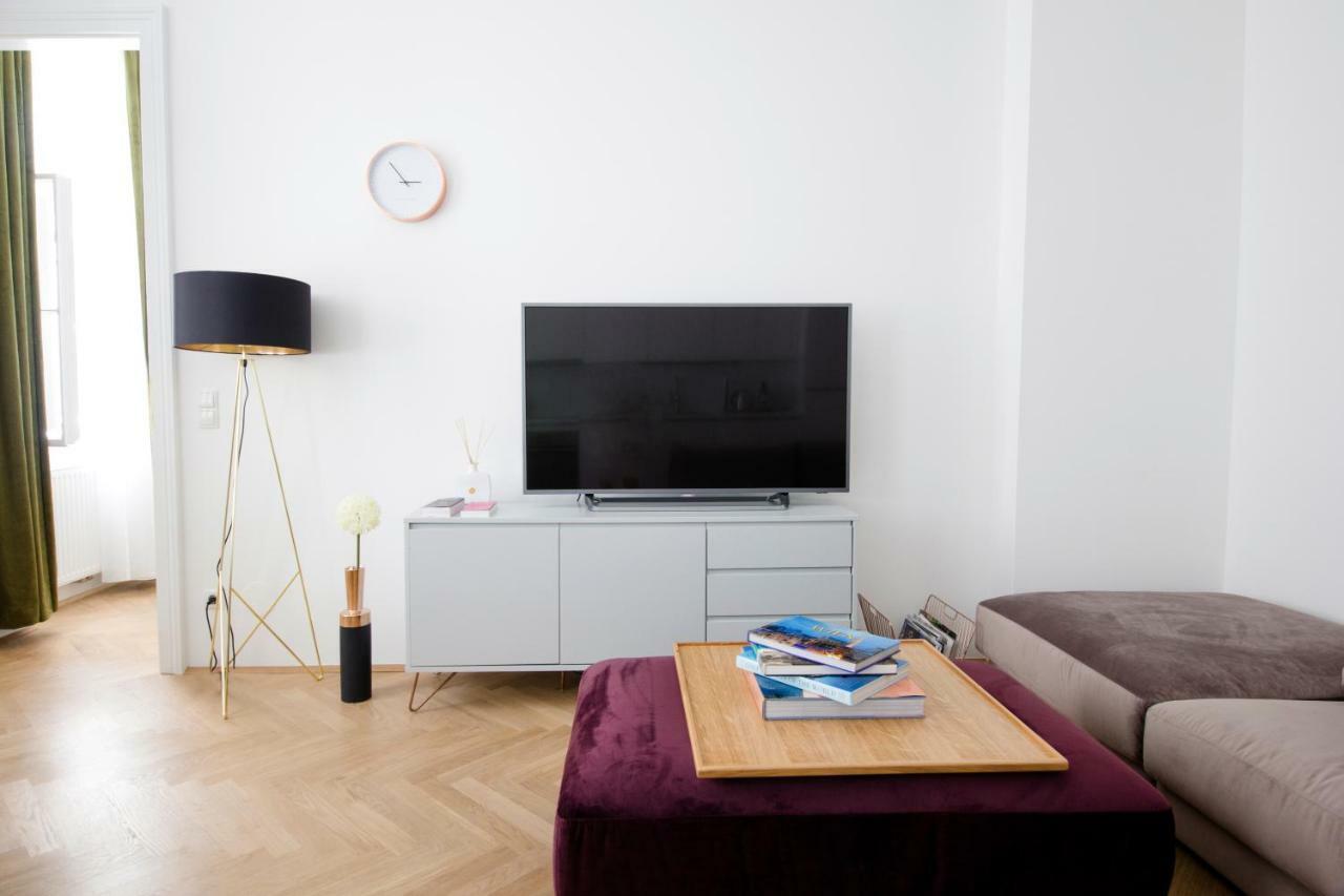 Studio Apartments Opera - Mai'S Apartments Viena Exterior foto